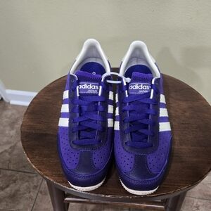 Women's Adidas Japan JS0252, Collegiate Purple Sneakers. Size 7.5